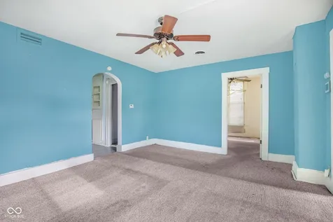 3722 S Gallatin Street Marion IN 46953