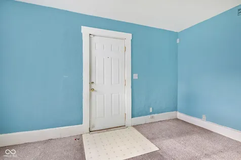 3722 S Gallatin Street Marion IN 46953