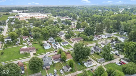3722 S Gallatin Street Marion IN 46953