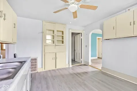 3722 S Gallatin Street Marion IN 46953