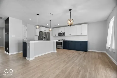 13194 N Landing Circle E Camby IN 46113