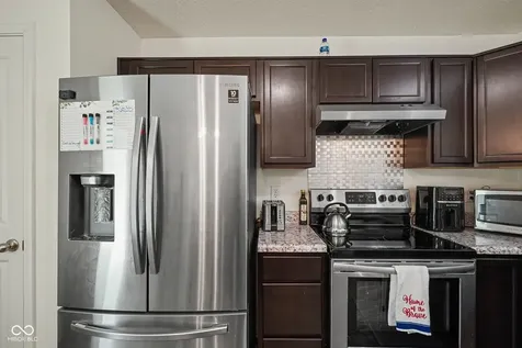 6459 Pinebark Place Indianapolis IN 46217