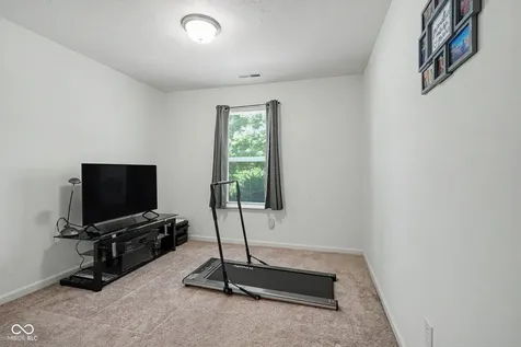 6459 Pinebark Place Indianapolis IN 46217