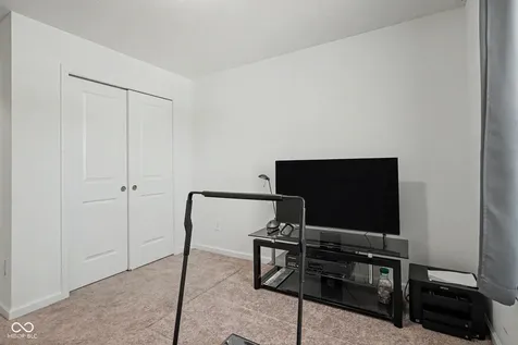 6459 Pinebark Place Indianapolis IN 46217