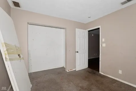 3245 Eastbrooke Circle Indianapolis IN 46235