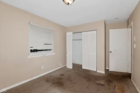 3245 Eastbrooke Circle Indianapolis IN 46235