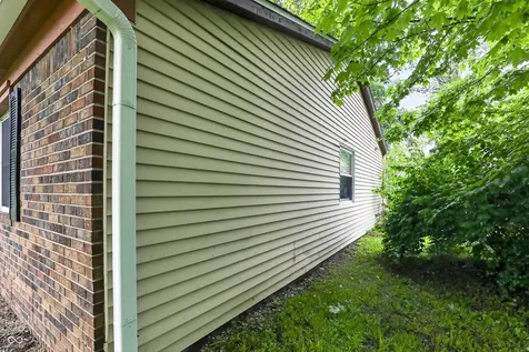 3245 Eastbrooke Circle Indianapolis IN 46235