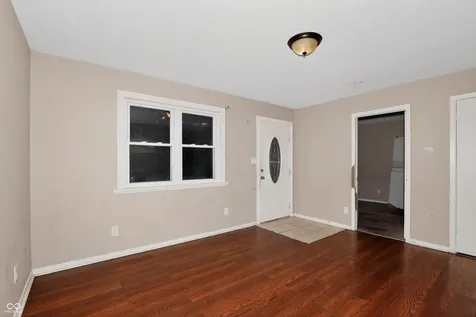 3245 Eastbrooke Circle Indianapolis IN 46235