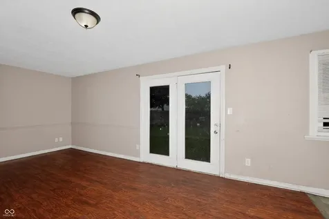 3245 Eastbrooke Circle Indianapolis IN 46235