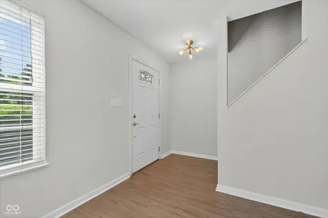 1 Somerset Circle Brownsburg IN 46112