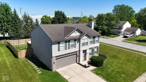1 Somerset Circle Brownsburg IN 46112