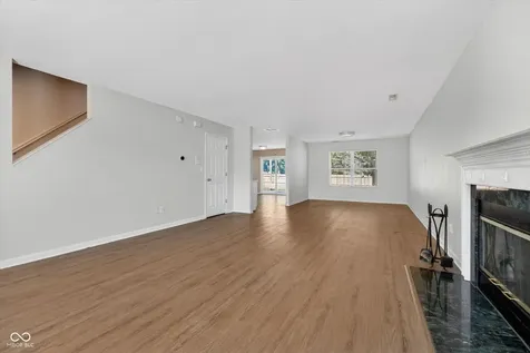 1 Somerset Circle Brownsburg IN 46112