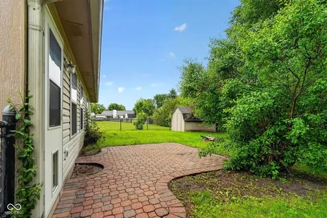 5361 W Red River Court Indianapolis IN 46221