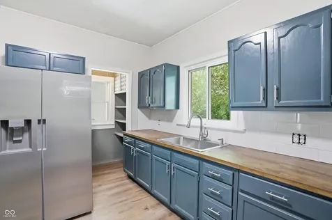 5008 E Raymond Street Indianapolis IN 46203