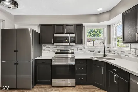 7793 Cobblesprings Drive Avon IN 46123
