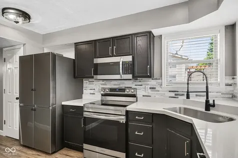 7793 Cobblesprings Drive Avon IN 46123