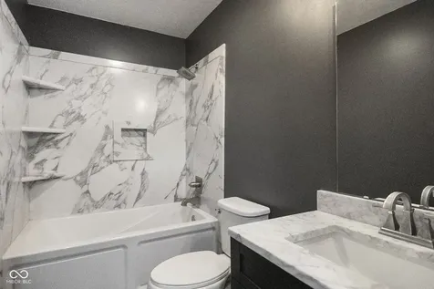 7793 Cobblesprings Drive Avon IN 46123