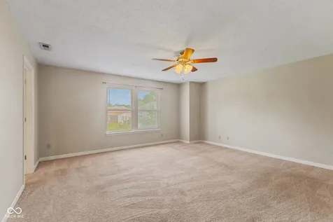 9300 Amberleigh Drive Plainfield IN 46168