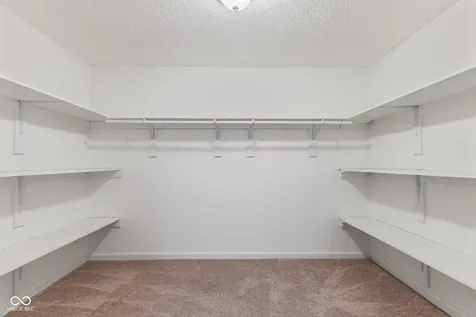 9300 Amberleigh Drive Plainfield IN 46168