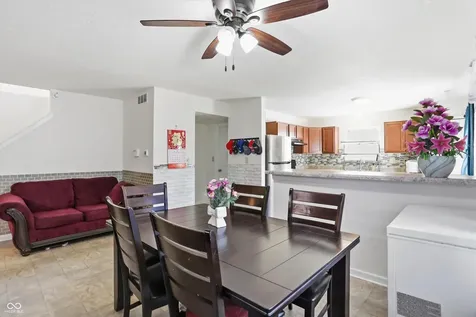 953 Beal Way Indianapolis IN 46217