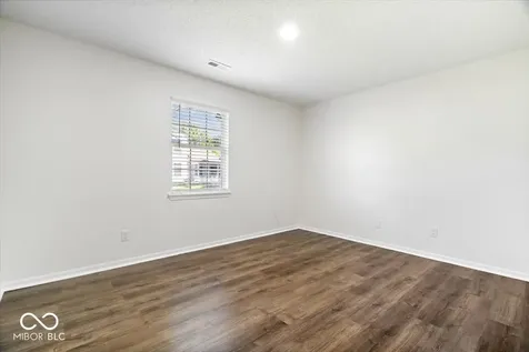 10210 Lone Wolf Drive Indianapolis IN 46235