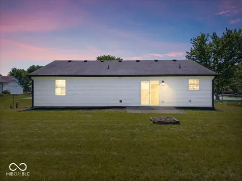 10210 Lone Wolf Drive Indianapolis IN 46235