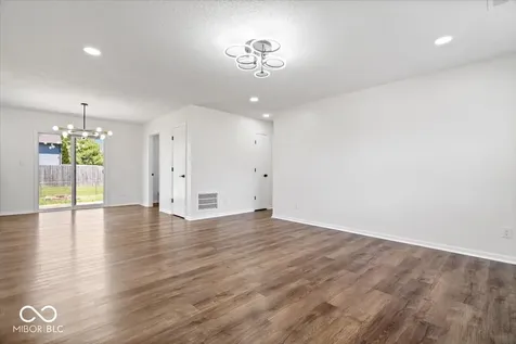 10210 Lone Wolf Drive Indianapolis IN 46235