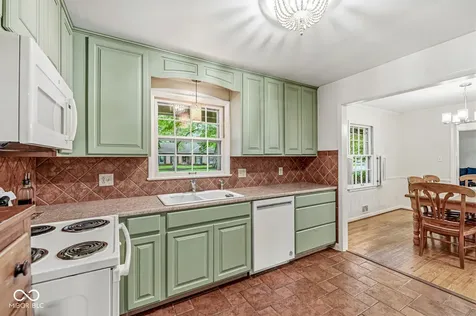7245 N Dearborn Street Indianapolis IN 46240