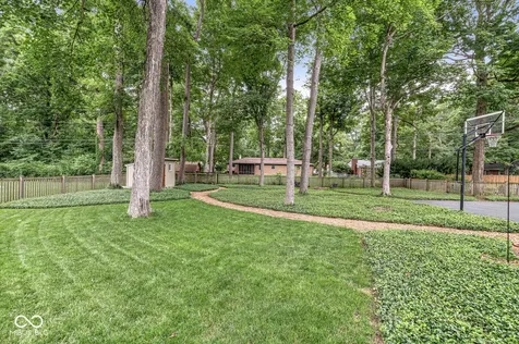 7245 N Dearborn Street Indianapolis IN 46240