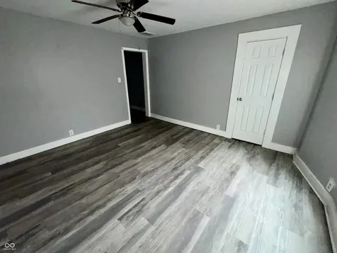 27 Parkview Avenue Indianapolis IN 46201