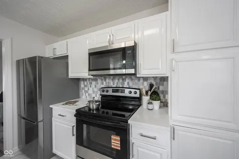 1716 E 46th Street Indianapolis IN 46205