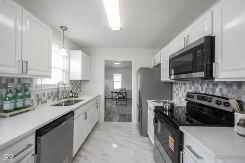1716 E 46th Street Indianapolis IN 46205