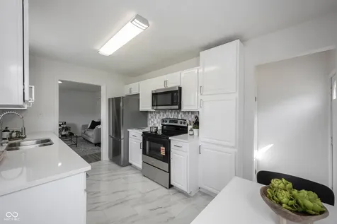 1716 E 46th Street Indianapolis IN 46205