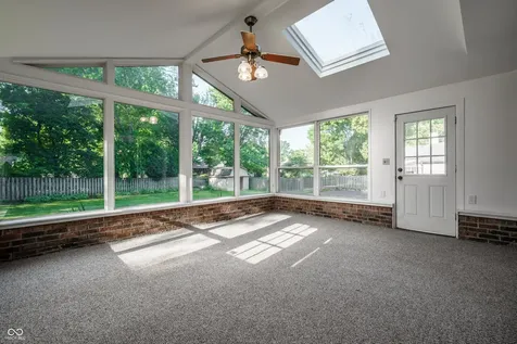 7313 Highburry Drive Indianapolis IN 46256