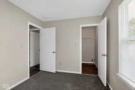 18057 Sanibel Circle Noblesville IN 46062