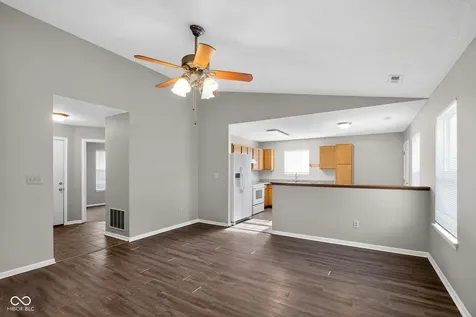 18057 Sanibel Circle Noblesville IN 46062