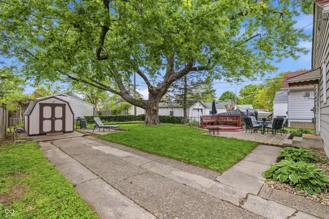 1412 N Bosart Avenue Indianapolis IN 46201