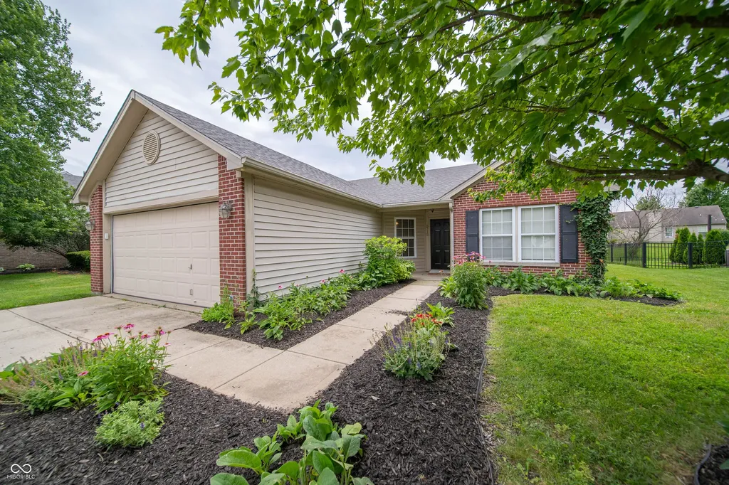 5715 Bruce Boulevard Noblesville IN 46062