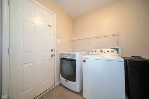 5715 Bruce Boulevard Noblesville IN 46062