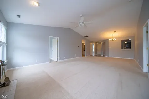 5715 Bruce Boulevard Noblesville IN 46062