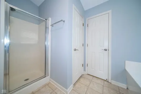 5715 Bruce Boulevard Noblesville IN 46062
