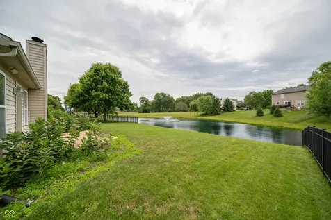 5715 Bruce Boulevard Noblesville IN 46062