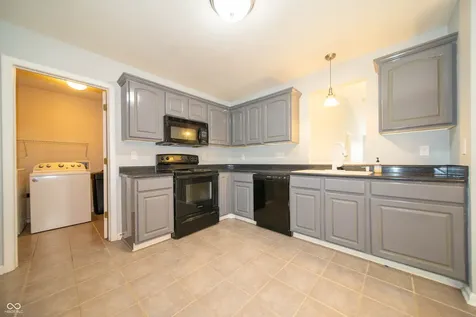 5715 Bruce Boulevard Noblesville IN 46062