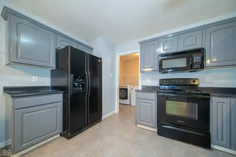 5715 Bruce Boulevard Noblesville IN 46062