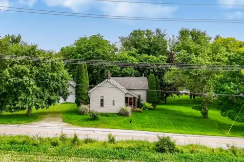 9702 E 375 S Zionsville IN 46077