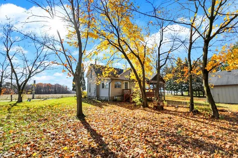 9702 E 375 S Zionsville IN 46077
