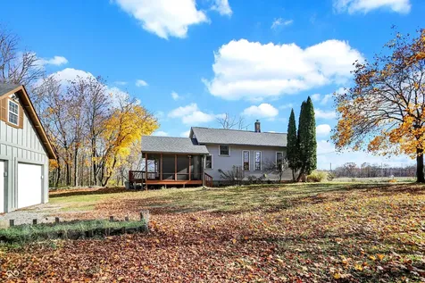 9702 E 375 S Zionsville IN 46077