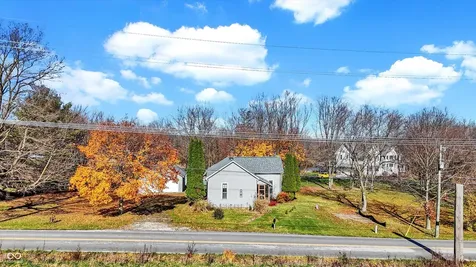 9702 E 375 S Zionsville IN 46077