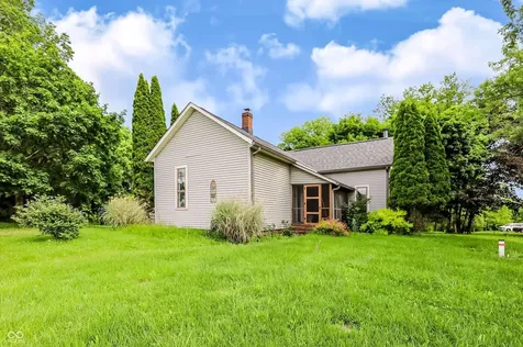 9702 E 375 S Zionsville IN 46077