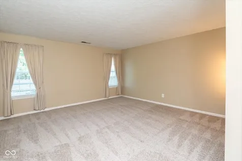721 Bluff Creek Drive Fortville IN 46040